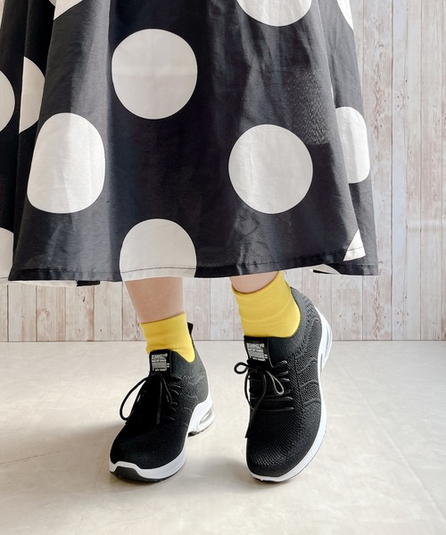 Noubel Voug Relax（ヌーベルヴォーグリラックス）の「美脚☆レースアップニットスニーカー（スニーカー・レディース・グレー/ブラック/ホワイト/ベージュ・S/3L/M/LL/L）」の19枚目の写真