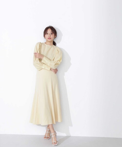 NATURAL BEAUTY BASIC（ナチュラルビューティーベーシック）の「ボリュームスリーブブラウス（シャツ/ブラウス・レディース・イエロー/ブルー/ベージュ・SMALL/MEDIUM）」の21枚目の写真