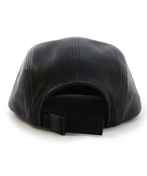 WHO'S WHO gallery（フーズフーギャラリー）の「【rinevuos】パンチングレザージェットキャップ（キャップ・レディース・ホワイト/ブラック・FREE）」の5枚目の写真