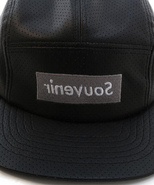 WHO'S WHO gallery（フーズフーギャラリー）の「【rinevuos】パンチングレザージェットキャップ（キャップ・レディース・ホワイト/ブラック・FREE）」の8枚目の写真