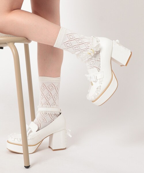 cs T&P(シーエスティーアンドピー)の「編み上げリボンヒールフリル厚底パンプス(パンプス・レディース・ホワイト系9/ブラック系8/ピンク系9・S/M/L/LL)」の20枚目の写真