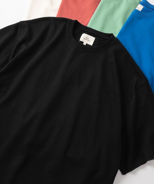 make a ray!(メイク ア レイ!)の「カットオフデザイン 裏毛素材 ビッグシルエット半袖Tシャツ/オーバーサイズ/全10色展開(Tシャツ/カットソー・メンズ・ブラック/アイボリー/マスタード/パープル/ミント/グレー/オレンジ/スモークピンク/ロイヤルブルー/グリーン・M/XL/L)」の3枚目の写真
