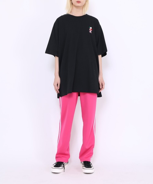 PUNYUS(プニュズ)の「ワンポイントT(Tシャツ/カットソー・レディース・ブラック/ホワイト・4/3/2/1)」の3枚目の写真