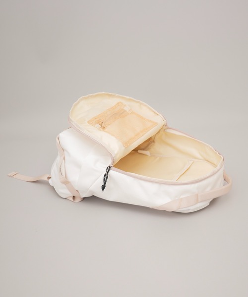 wdl.（ワームデザインラボ）の「【wdl.】 Minimal Day Pack（バックパック/リュック・メンズ・ブラック/グレー/ネイビー/ベージュ/ホワイト・FREE）」の16枚目の写真