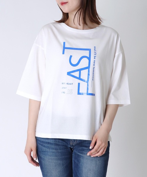 Jines(ジネス)の「ラバープリントロゴTシャツ(Tシャツ/カットソー・レディース・ホワイト×ブルー/チャコールグレー/ホワイト×ブラック・38)」の1枚目の写真