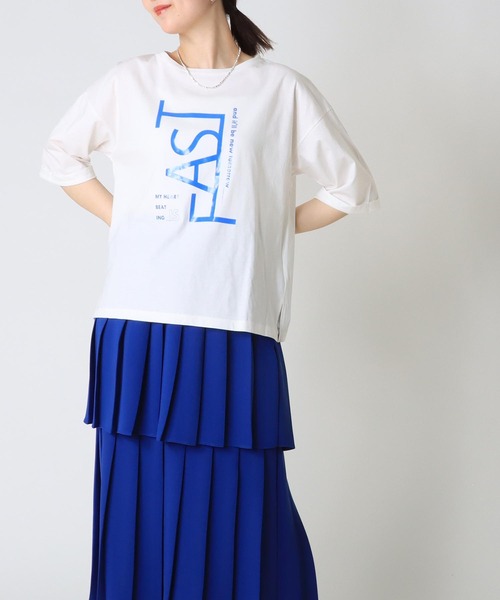 Jines(ジネス)の「ラバープリントロゴTシャツ(Tシャツ/カットソー・レディース・ホワイト×ブルー/チャコールグレー/ホワイト×ブラック・38)」の6枚目の写真
