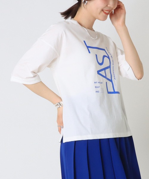 Jines(ジネス)の「ラバープリントロゴTシャツ(Tシャツ/カットソー・レディース・ホワイト×ブルー/チャコールグレー/ホワイト×ブラック・38)」の4枚目の写真