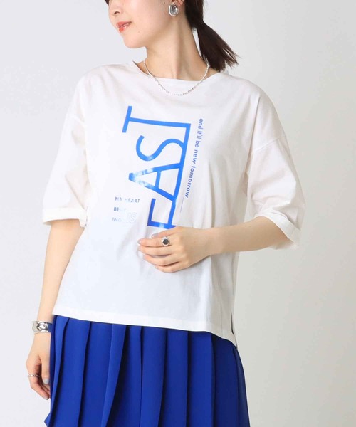Jines(ジネス)の「ラバープリントロゴTシャツ(Tシャツ/カットソー・レディース・ホワイト×ブルー/チャコールグレー/ホワイト×ブラック・38)」の7枚目の写真