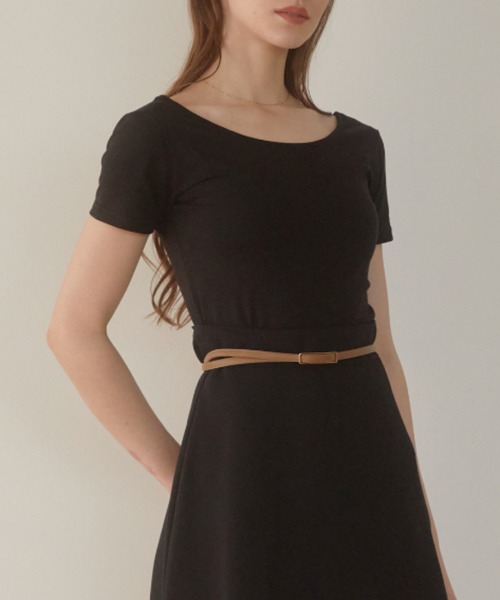 ACYM（アシーム）の「Minimal fit Tシャツ（Tシャツ/カットソー・レディース・イエロー/ホワイト/ブラック・FREE）」の16枚目の写真