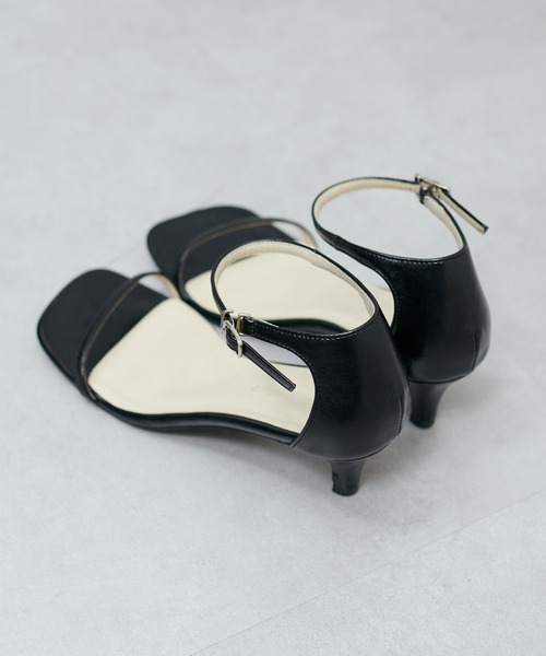 natural couture（ナチュラルクチュール）の「メタリック細ストラップサンダル（サンダル・レディース・ゴールド/ブラック/シルバー・SMALL/MEDIUM/LARGE）」の18枚目の写真