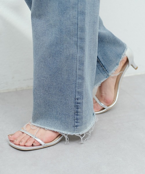 natural couture（ナチュラルクチュール）の「メタリック細ストラップサンダル（サンダル・レディース・ゴールド/ブラック/シルバー・SMALL/MEDIUM/LARGE）」の8枚目の写真