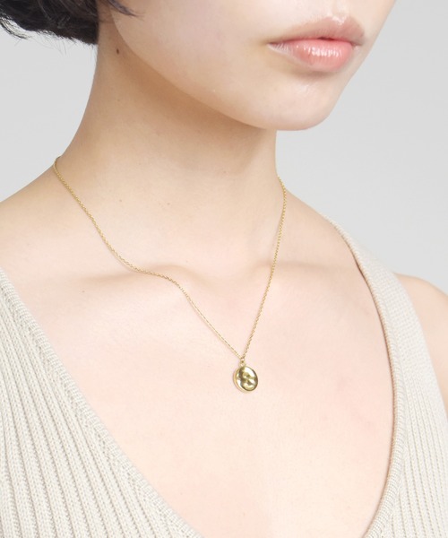 LHME(エルエイチエムイー)の「LHME ニューミーネックレス/サージカルステンレス316L(金属アレルギー対応)(ネックレス・レディース・シルバー系その他3/シルバー系その他/ゴールド系その他/シルバー系その他2/シルバー系その他4/ゴールド系その他2/ゴールド系その他3/ゴールド系その他4・45cm)」の17枚目の写真