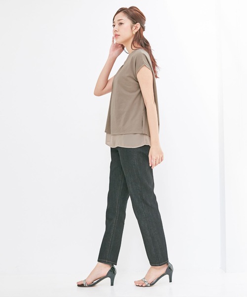 alotta(アロッタ)の「シフォンレイヤードデザインTシャツ(Tシャツ/カットソー・レディース・グレイッシュベージュ/ネイビー/ライトグレー・M/LL/L/3L/4L)」の12枚目の写真