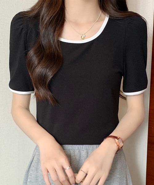 Dewlily(デューリリー)の「バイカラーTシャツ(Tシャツ/カットソー・レディース・ブラック/ベージュ/グリーン/ホワイト・M/L)」の8枚目の写真