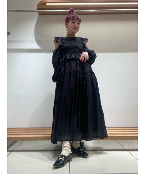 FURFUR（ファーファー）の「シャーリングデザインワンピース