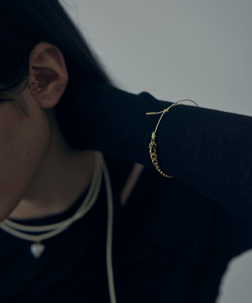 and cloud（アンドクラウド）の「Color Code Gradotion Bracelet（ブレスレット・レディース・ライトブルー/グレー/カーキ/イエロー/ピンク・FREE）」の14枚目の写真