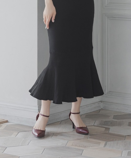 Julia Boutique（ジュリアブティック）の「オフショルダーマーメイドニットワンピース/23521（ワンピース・レディース・アイボリー/ブラック/ピンク・ONE）」の5枚目の写真