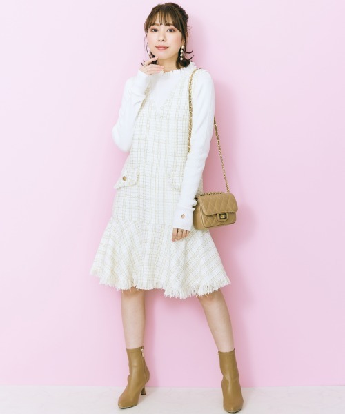 marun（マルン）の「＜大きいサイズ＞ フリルハイネックニットトップス marun（ニット/セーター・レディース・アイボリー/ブラック・4L/L/LL/3L/5L）」の9枚目の写真