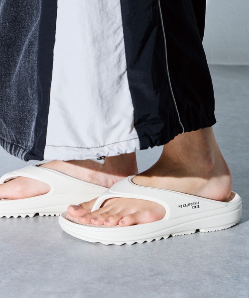 MEI(メイ)の「【MEI/メイ】Tong Sandal/トングサンダル(サンダル・レディース・ブラック/ホワイト・L/M/S)」の8枚目の写真
