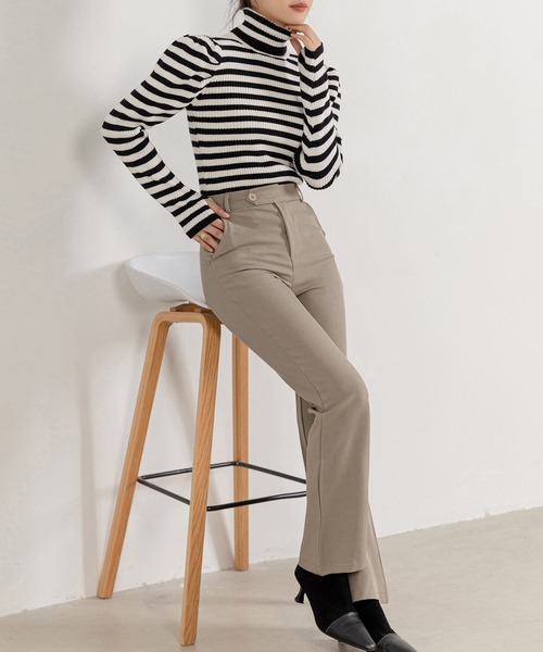 DAY CLOSET（デイ クローゼット）の「【大きいサイズ有】きれいめ美脚見せ。ハイウエストツイルフレアスラックス レディース（スラックス・レディース・グレイッシュベージュ/ブラウン/ブラック/グレー・M/S/XL/L）」の16枚目の写真