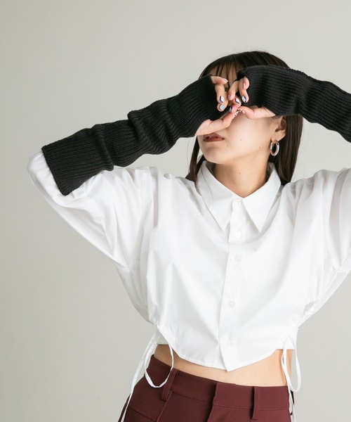 KBF（ケイビーエフ）の「スリットリブアームウォーマー（手袋・レディース・ベージュ/キャメル/チャコールグレー・ONE）」の3枚目の写真