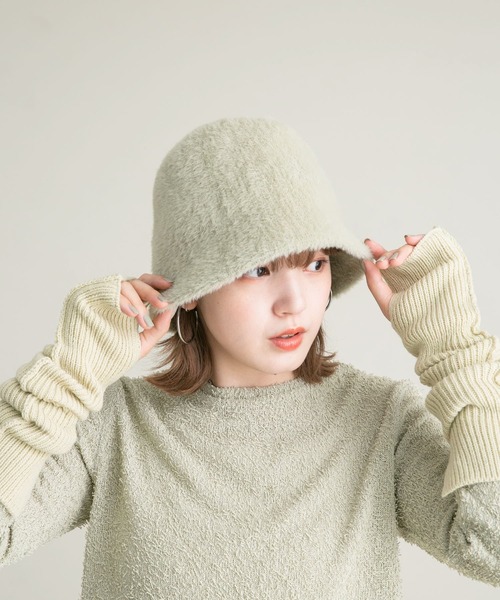 KBF（ケイビーエフ）の「スリットリブアームウォーマー（手袋・レディース・ベージュ/キャメル/チャコールグレー・ONE）」の15枚目の写真