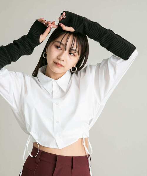 KBF（ケイビーエフ）の「スリットリブアームウォーマー（手袋・レディース・ベージュ/キャメル/チャコールグレー・ONE）」の16枚目の写真