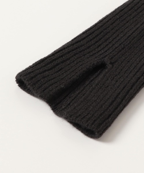 KBF（ケイビーエフ）の「スリットリブアームウォーマー（手袋・レディース・ベージュ/キャメル/チャコールグレー・ONE）」の10枚目の写真