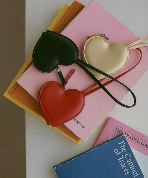 EFOLE（エフォル）の「Heart keyring charm pouch / ハート キーリング チャーム ポーチ（エコバッグ/サブバッグ・レディース・レッド/ブラック/ゴールド・FREE）」の2枚目の写真