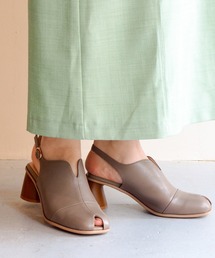 cava cava（サヴァサヴァ）の「ピープトゥカバーサンダル　1320579（サンダル）」