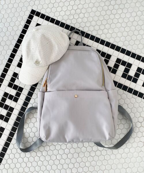 MAJESTIC LEGON（マジェスティックレゴン）の「シンプル軽量リュック（バックパック/リュック・レディース・ベージュ/ライトグレー/ブラック・FREE）」の9枚目の写真