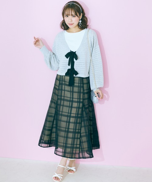 marun(マルン)の「【販売終了】<大きいサイズ> シアーチェックスカート marun(スカート・レディース・ブラック/グリーン・5L/L/4L/3L/LL)」の2枚目の写真