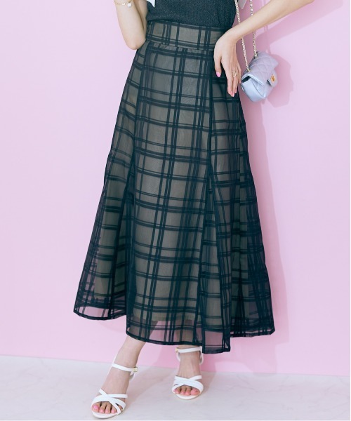 marun(マルン)の「【販売終了】<大きいサイズ> シアーチェックスカート marun(スカート・レディース・ブラック/グリーン・5L/L/4L/3L/LL)」の5枚目の写真