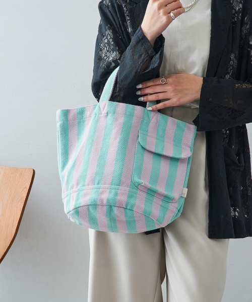 ROOTOTE(ルートート)の「【ROOTOTE】SN.デリ.リサイクルコットン-D トートバッグ 1017(トートバッグ・レディース・グレー/ブラック/アイボリー/カーキ/グリーン/ラベンダー/グリーン系1/イエロー/ライトパープル/レッド/ミント/ダークベージュ/サックスブルー/ピンク/ブルー/ライトイエロー/オレンジ/ライトグリーン/ブラック×ホワイト・FREE)」の8枚目の写真