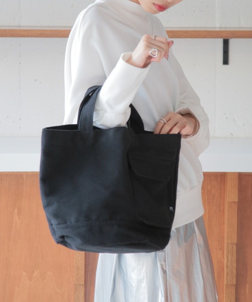 ROOTOTE(ルートート)の「【ROOTOTE】SN.デリ.リサイクルコットン-D トートバッグ 1017(トートバッグ・レディース・グレー/ブラック/アイボリー/カーキ/グリーン/ラベンダー/グリーン系1/イエロー/ライトパープル/レッド・FREE)」の3枚目の写真