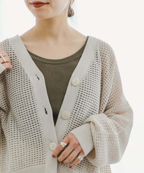 ITEMS URBANRESEARCH(アイテムズ アーバンリサーチ)の「ニットタンクトップ(タンクトップ・レディース・ブラック/ライトベージュ/モカ・FREE)」の8枚目の写真