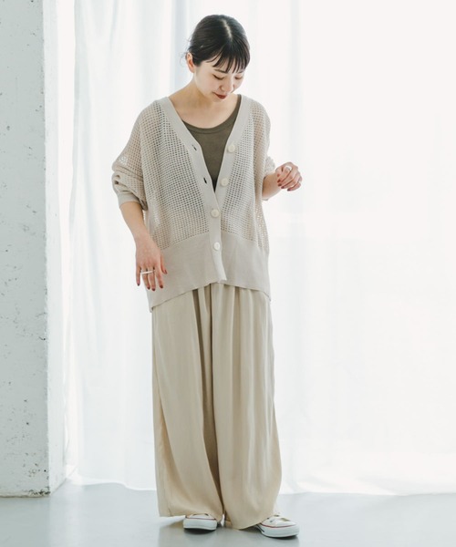 ITEMS URBANRESEARCH(アイテムズ アーバンリサーチ)の「ニットタンクトップ(タンクトップ・レディース・ブラック/ライトベージュ/モカ・FREE)」の9枚目の写真