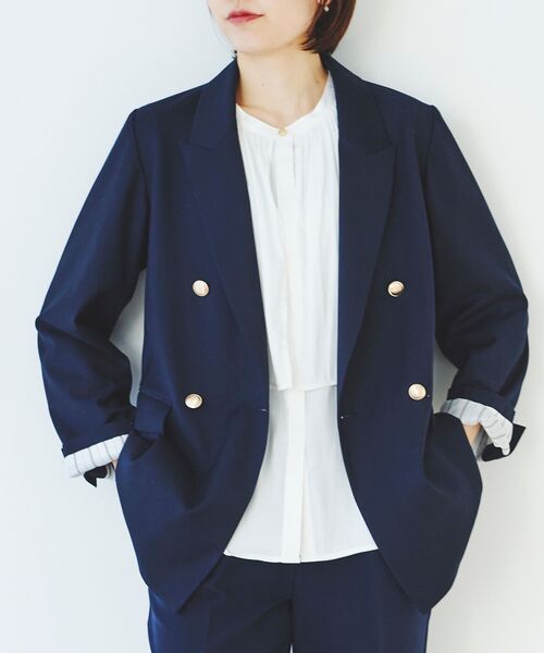 le.coeur blanc（ルクールブラン）の「ケープギャザーブラウス（シャツ/ブラウス・レディース・ネイビー/オフホワイト・38）」の9枚目の写真