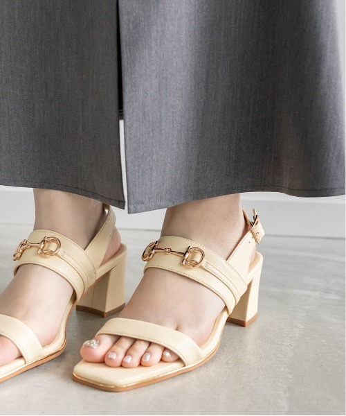 RANDA（ランダ）の「ビットパーツチャンキーヒールサンダル（サンダル・レディース・イエロー/アイボリー/その他・S/L/M/LL）」の8枚目の写真