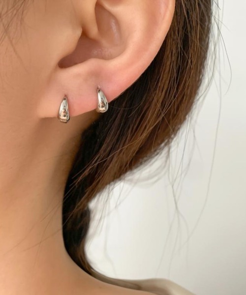 almo(アルモ)の「ボリュームリングミニフープピアス/ペア(RO)(ピアス(両耳用)・レディース・ゴールド/シルバー・10/14/16)」の10枚目の写真