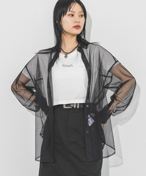 PAGEBOY(ページボーイ)の「チュールシアーシャツ(シャツ/ブラウス・レディース・チャコール/ブラック/ホワイト・FREE)」の2枚目の写真