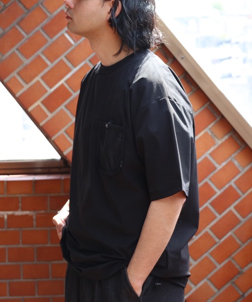 GERRY(ジェリー)の「GERRYナイロンメッシュポケットTシャツ(Tシャツ/カットソー・メンズ・グレイッシュベージュ/ブラック/カーキ・X-LARGE/LARGE/MEDIUM)」の5枚目の写真