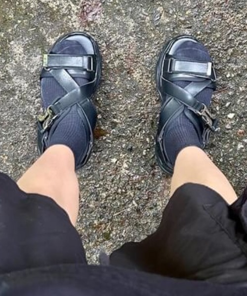 8(eight)(エイト)の「厚底ストラップサンダル(サンダル・メンズ・ブラック・LARGE/MEDIUM/SMALL)」の12枚目の写真