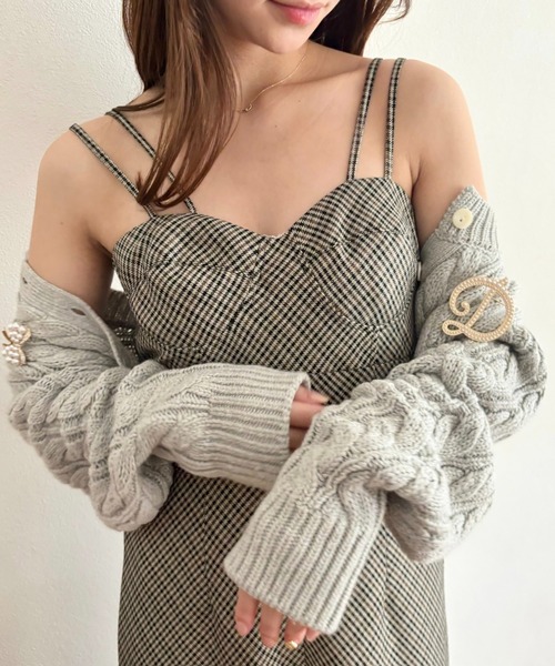 DEICY（デイシー）の「ケーブルショートカーディガン（カーディガン/ボレロ・レディース・オフホワイト/杢グレー/ピンク・FREE）」の4枚目の写真