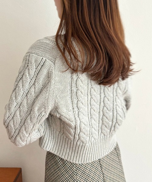 DEICY（デイシー）の「ケーブルショートカーディガン（カーディガン/ボレロ・レディース・オフホワイト/杢グレー/ピンク・FREE）」の5枚目の写真
