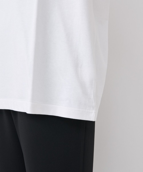 un dix cors(アンディコール)の「《1枚でも、インナーとしても◎》シルケット風ロゴTシャツ(Tシャツ/カットソー・レディース・オフホワイト/ネイビー・FREE)」の5枚目の写真