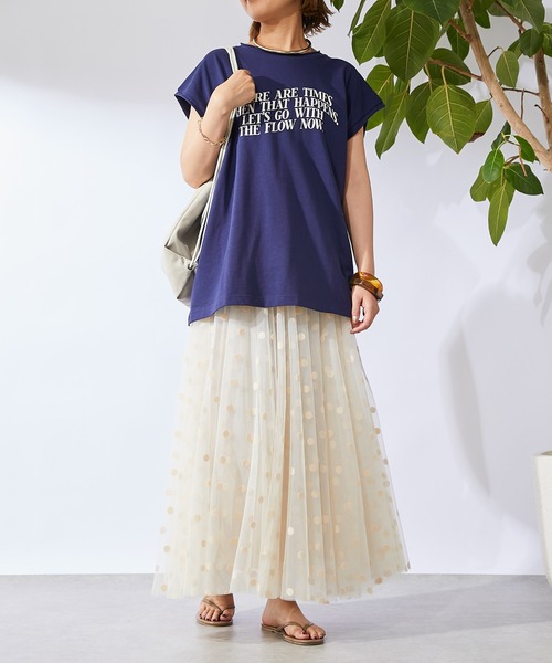 un dix cors(アンディコール)の「《1枚でも、インナーとしても◎》シルケット風ロゴTシャツ(Tシャツ/カットソー・レディース・オフホワイト/ネイビー・FREE)」の12枚目の写真