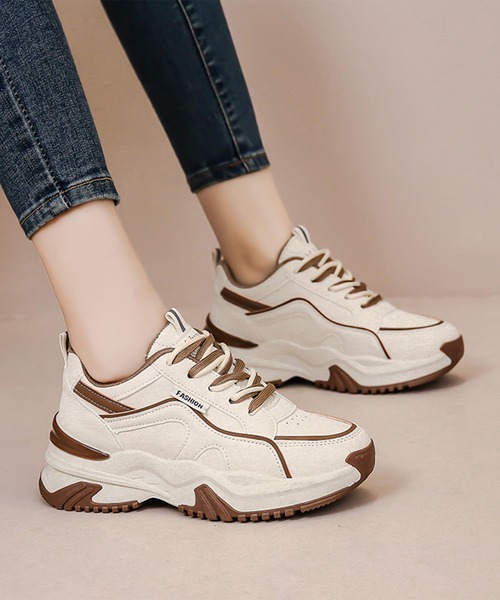 Lace Ladies(レースレディース)の「ダブルストラップ 配色 レースアップ 厚底 スニーカー(スニーカー・レディース・ブラック/ベージュ・22.5/23/23.5/24/24.5/ 25)」の2枚目の写真