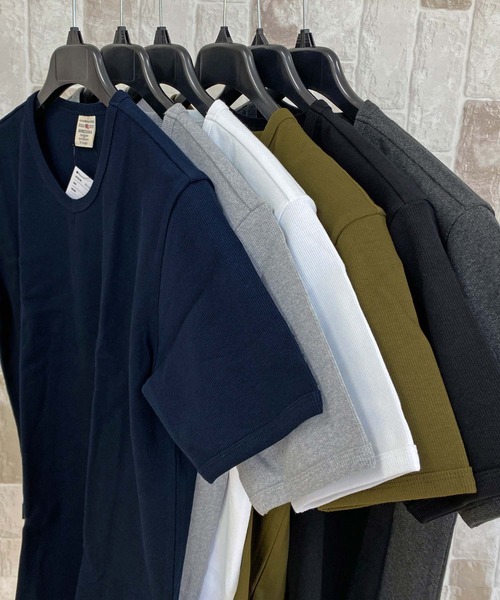 AVIREX（アヴィレックス）の「リブ 半袖 Vネック Tシャツ デイリーウェア（Tシャツ/カットソー・メンズ・オリーブ/ネイビー/ホワイト/チャコールグレー/ブラック/杢グレー・L/XL/M）」の7枚目の写真
