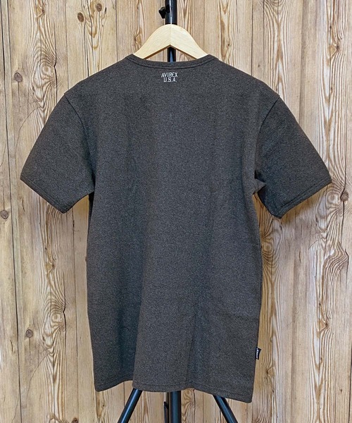 AVIREX（アヴィレックス）の「リブ 半袖 Vネック Tシャツ デイリーウェア（Tシャツ/カットソー・メンズ・オリーブ/ネイビー/ホワイト/チャコールグレー/ブラック/杢グレー・L/XL/M）」の17枚目の写真